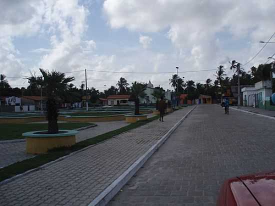 PRAA E RUA CENTRAL EM SANTO AMARO DO MARANHO-MA-FOTO:JOS EDMUNDO MEDEIRO - SANTO AMARO DO MARANHO - MA