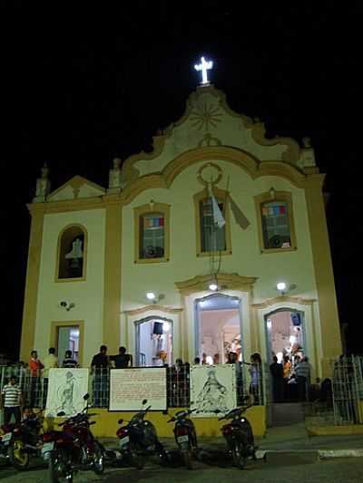 IGREJA MATRIZ  NOITE
POR WALTER LEITE - ANADIA - AL