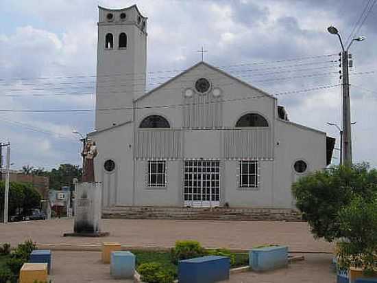 CATEDRAL DE SANTO ANTNIO DE PDUA EM Z DOCA-FOTO: FR DAVI - Z DOCA - MA