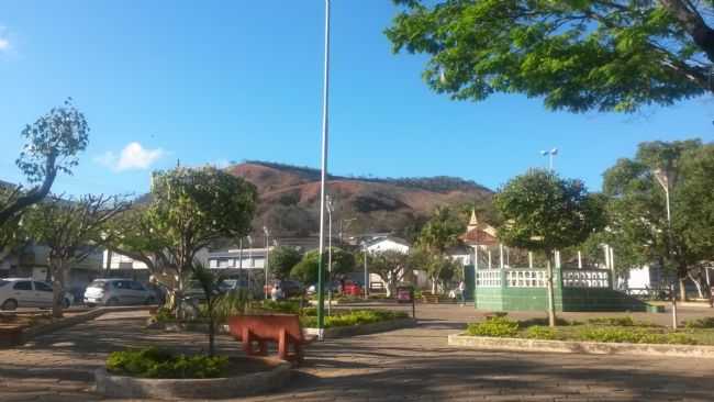 PRAA CENTRAL ABRE CAMPO MG, POR LUCIANE SALGADO LIMA - ABRE CAMPO - MG