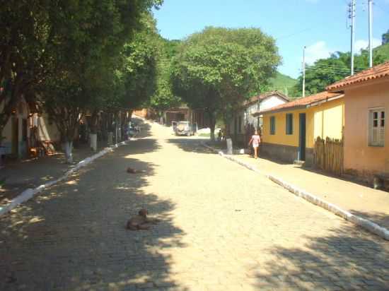 RUA DO CENTRO DO VILAREJO, POR MARTA CRISTINA DE JESUS  - GUA VIVA - MG