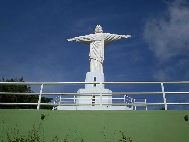 AGUANIL-MG-IMAGEM DO CRISTO REDENTOR-FOTO:ANTONIO CARIAS FRASCOLI - AGUANIL - MG