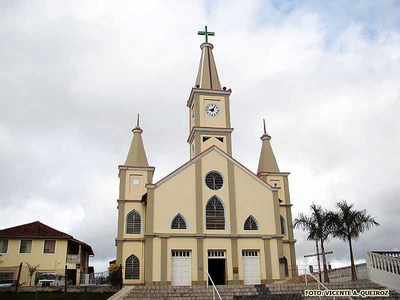 GUAS FORMOSAS-MG-MATRIZ DE S.BOAVENTURA-FOTO:VICENTE A. QUEIROZ - GUAS FORMOSAS - MG