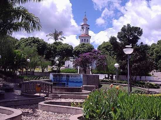 PRAA DA MATRIZ DE GUAS VERMELHAS-FOTO:SAWUELBRUNO - GUAS VERMELHAS - MG