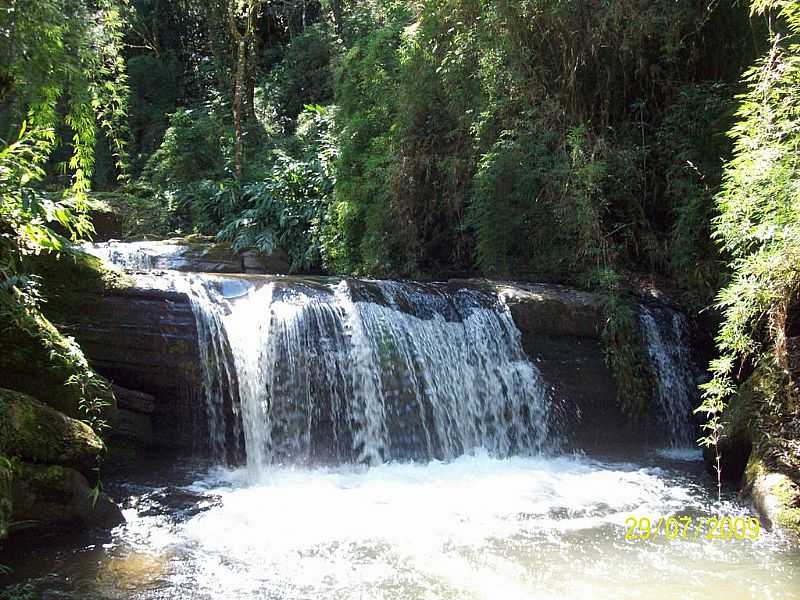 ALAGOA-MG-CACHOEIRA DO FUNIL-FOTO:CLCIO.MENDES  - ALAGOA - MG