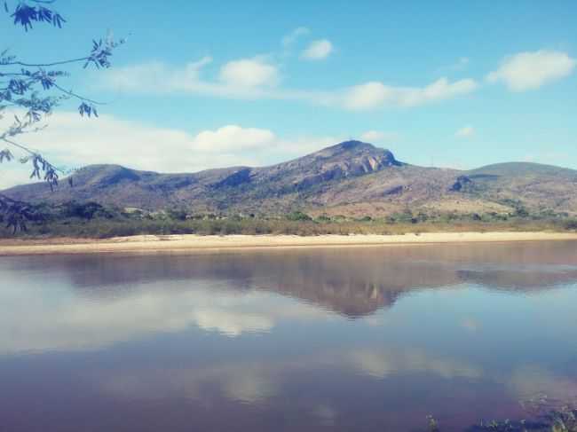 POR THAYS PATRICIA - ALMENARA - MG