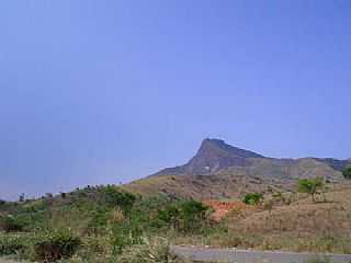 PICO DO IBITURUNA POR MARCO ANTONIO CALDEIRA - ALPERCATA - MG