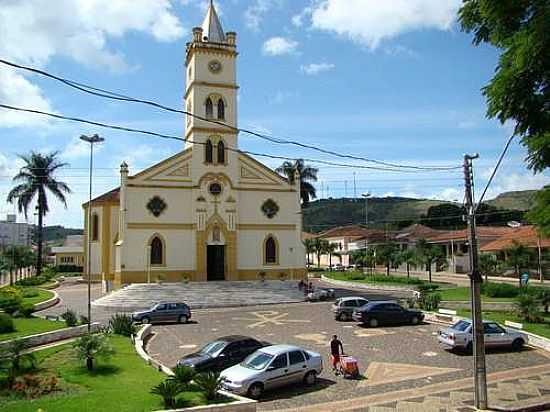 IGREJA MATRIZ-FOTO:ALEXANDRE BONACINI - ALPINPOLIS - MG