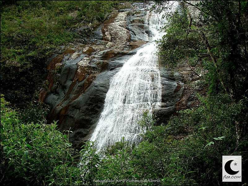 ALTO CAPARA-MG-CACHOEIRA BONITA-FOTO:MOHAMMADALBERTH - ALTO CAPARA - MG