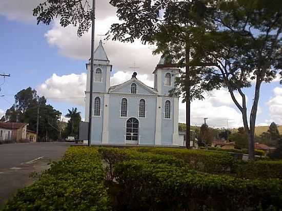 IGREJA-FOTO:VALDICARVALHO  - ALTOLNDIA - MG