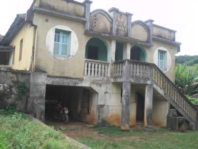 FAZENDA  VARGEM BONITA, POR LUIS - AMPARO DA SERRA - MG