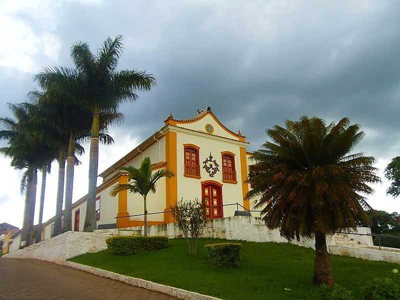 IGREJA DO ROSRIO  - ANDRELNDIA - MG