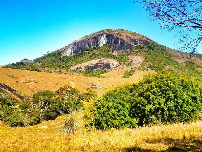 SERRA DE SANTO ANTNIO - PARQUE ARQUEOLGICO - ANDRELNDIA - MG