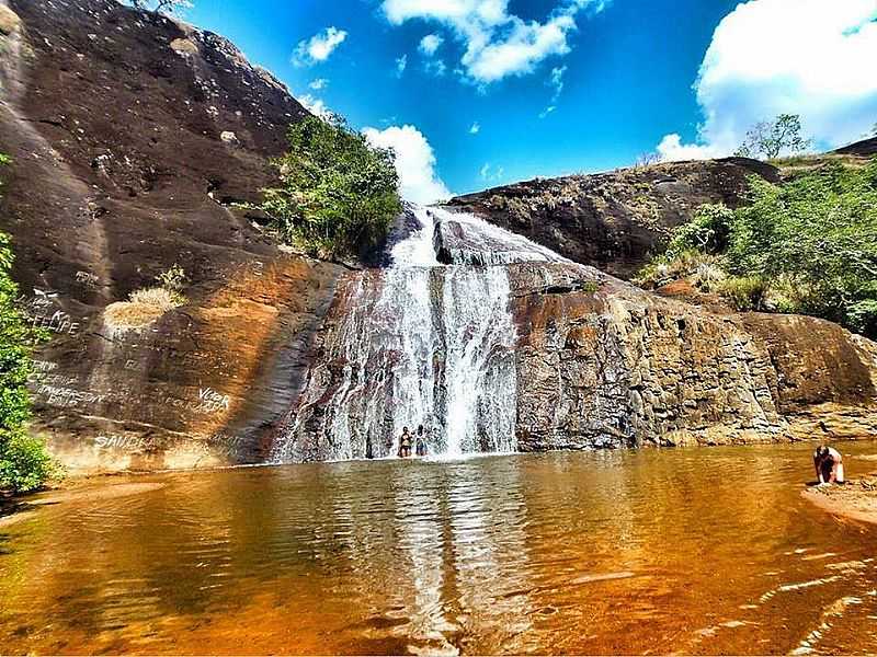 CACHOEIRA DAS PALMEIRINHAS  - ANDRELNDIA - MG