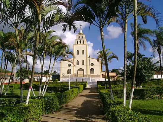 IGREJA MATRIZ-FOTO:GILDAZIO FERNANDES [PANORAMIO] - ANGELNDIA - MG