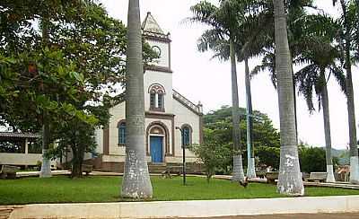 IGREJA DA ARANA POR HENRIQUE PENIDO ROSA - ARANA - MG