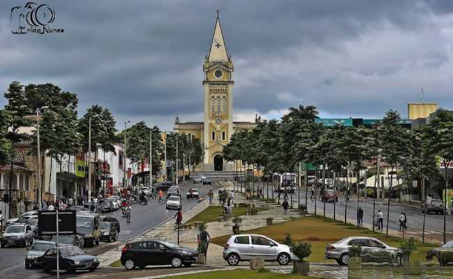 CENTRO DE ARAX, POR ERILDO NUNES - ARAX - MG