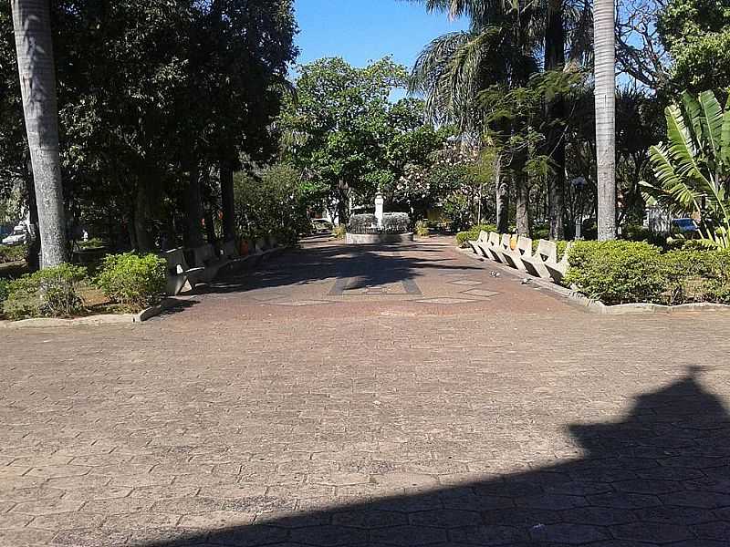IMAGENS DA CIDADE DE ARCEBURGO - MG - ARCEBURGO - MG
