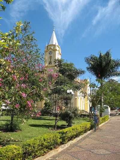 PRAA DA MATRIZ - CENTRO - , POR IARA NICOLA - ARCEBURGO - MG