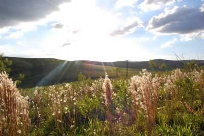 AREADO NO AMANHECER, POR LEANDRO BORGES - AREADO - MG