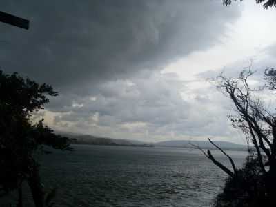 MAR DE MINAS EM AREADO, POR LEANDRO BORGES - AREADO - MG