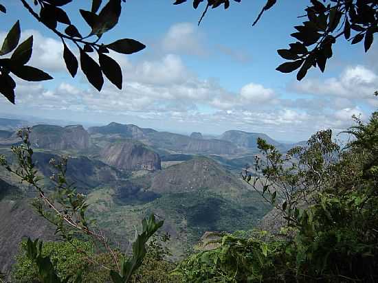 ATALIA-MG-MONTANHAS DA REGIO-FOTO:REGINALDO CIBRAO - ATALIA - MG