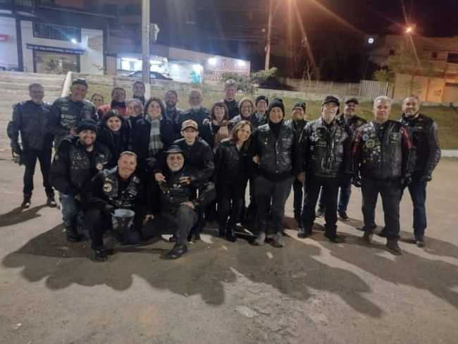 A VIDA DO MOTOCICLISTA  CONSTRUIR MAIS E MAIS AMIZADES., POR HAILTON JOS PEREIRA - BARBACENA - MG