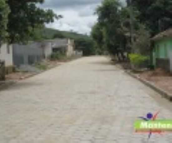 RUA DE BARRA DO ARIRANHA-FOTO:PREFEITURA DE MANTENA - BARRA DO ARIRANHA - MG