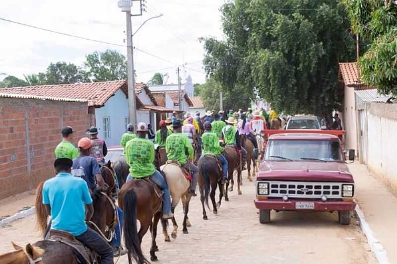 FESTA DE SO PEDRO E BARREIRO BRANCO CAVALGADA E TRILHA - BARREIRO BRANCO - MG