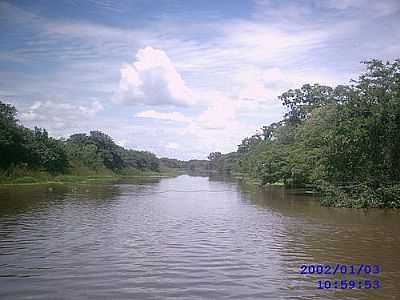 RIO SALINAS-FOTO:ARMANDOFS  - BARREIRO BRANCO - MG