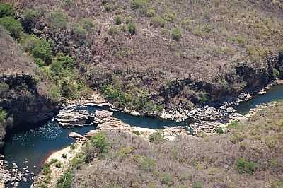 CANYON DO RIO GORUTUBA
POR EDUARDO GOMES - BARREIRO DA RAIZ - MG