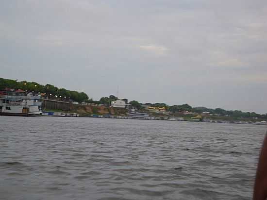 URUCAR-AM-CHEGANDO NA CIDADE POR VIA FLUVIAL-FOTO:MIQUIAS SOUZA - URUCAR - AM