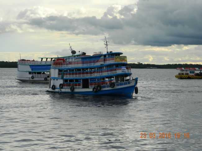 BARCO REGIONAL, POR JONE UCHOA - URUCAR - AM