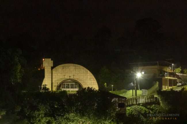 IGREJA SANTO ANTONIO, POR HELENO CLEMENTE - BICAS - MG