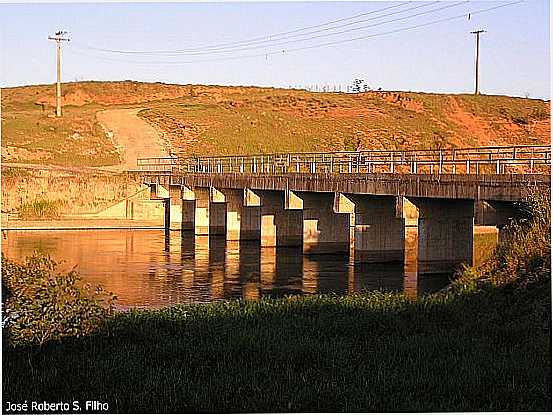 BOS ESPERANA-MG-PONTE E BARRAGEM-FOTO:JOS ROBERTO S. FILHO - BOA ESPERANA - MG