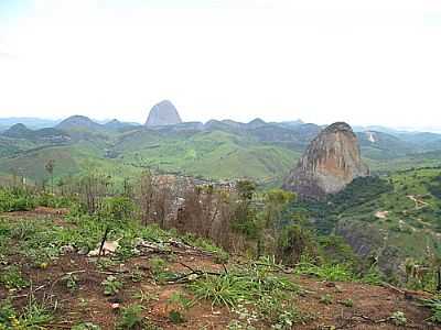 BOA UNIO DE ITABIRINHA- PEDRA BONECA POR DECIO COUTINHO - BOA UNIO DE ITABIRINHA - MG