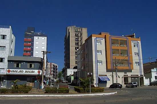 RUA FLORIANO PEIXOTO EM BOM DESPACHO-FOTO:WILSON FORTUNATO - BOM DESPACHO - MG