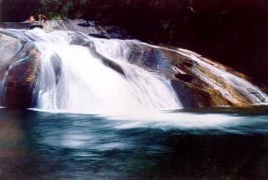 CACHOEIRA ALTA, POR KAKA  - BOM JARDIM DE MINAS - MG