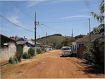 BOM JESUS DO DIVINO-FOTO:DANIELA HERDY PEDROS  - BOM JESUS DO DIVINO - MG