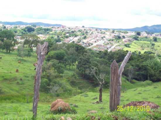 VISTA DO BAIRRO DE BARREIRO EM BOM SUCESSO, POR LCIO PEDRO DOS SANTOS - BOM SUCESSO - MG
