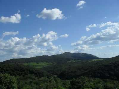 SERRA DE IITURUNA(LIMITE ENTRE BOM SUCESSO E IBITURUNA), POR HEVERTON J. BATISTA - BOM SUCESSO - MG