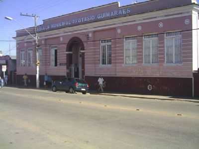 ESCOLA MUN. PROTSIO GUIMARES, POR ROSAURA MARIA MARTINS METZKER MENDES - BOM SUCESSO - MG