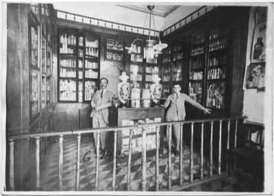 FARMACIA SR. BENTO 1925, POR ROSAURA MARIA MARTINS METZKER MENDES - BOM SUCESSO - MG