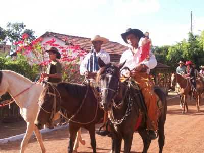 FESTA DO PADROEIRO SAGRADO CORAO DE JESUS NO RIACHO DAS PEDRAS EM 2009, POR GEOVANIO JOS DA SILVA - BONFINPOLIS DE MINAS - MG