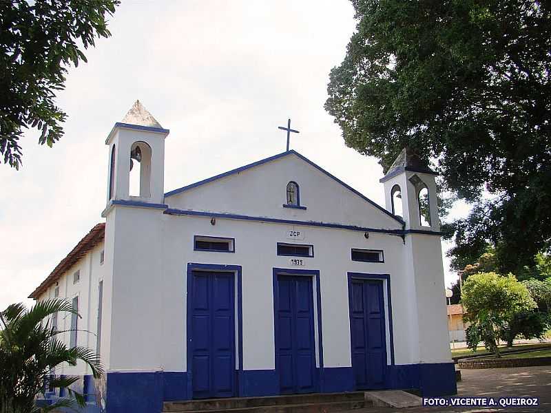 BONITO DE MINAS-MG-MATRIZ DO SENHOR BOM JESUS-FOTO:VICENTE A. QUEIROZ - BONITO DE MINAS - MG