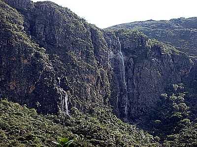 CACHOEIRA BANANAL FOTO
EDUARDO GOMES  - BOTUMIRIM - MG