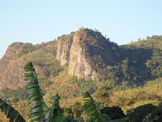 BRAZPOLIS-MG-PEDRA BICUDA-FOTO:Z KARLOS - BRAZPOLIS - MG