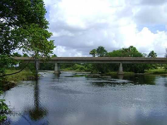 PONTE SOBRE O RIO DA RASA-FOTO:ALAN.KARDEC - AMAP - AP