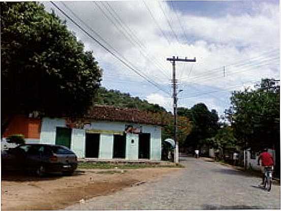 RUA PADRE JOSINO-FOTO:RMULO HENOK - BREJO DO AMPARO - MG