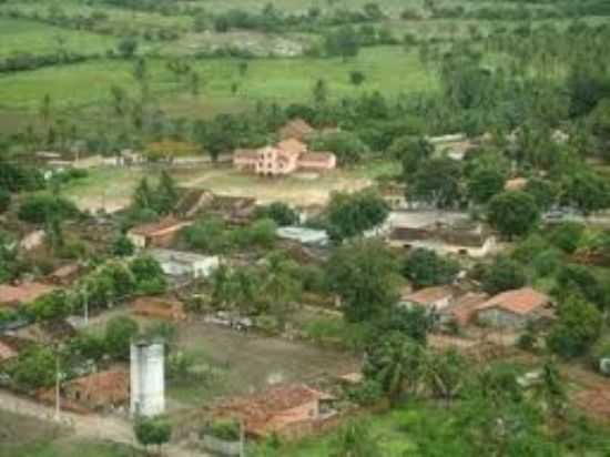 COMUNIDADE DE BREJO DO AMPARO VISTA AREA EM FOCO A IGREJA DE NOSSA SENHORA DO AMPARO., POR THIAGO PINHEIRO DE ARAUJO - BREJO DO AMPARO - MG